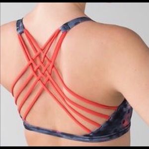 Lululemon Free to Be Wild Bra